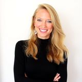 Holley Snaith, historian, writer and host of the Say It With History podcast